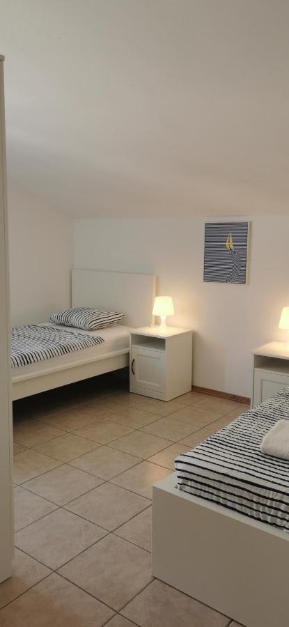 Apartments Katarina Stara Novalja Eksteriør bilde